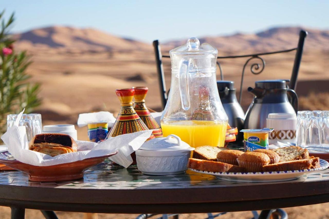 Camp Sahara Dunes Hotel M'Hamid Exterior photo